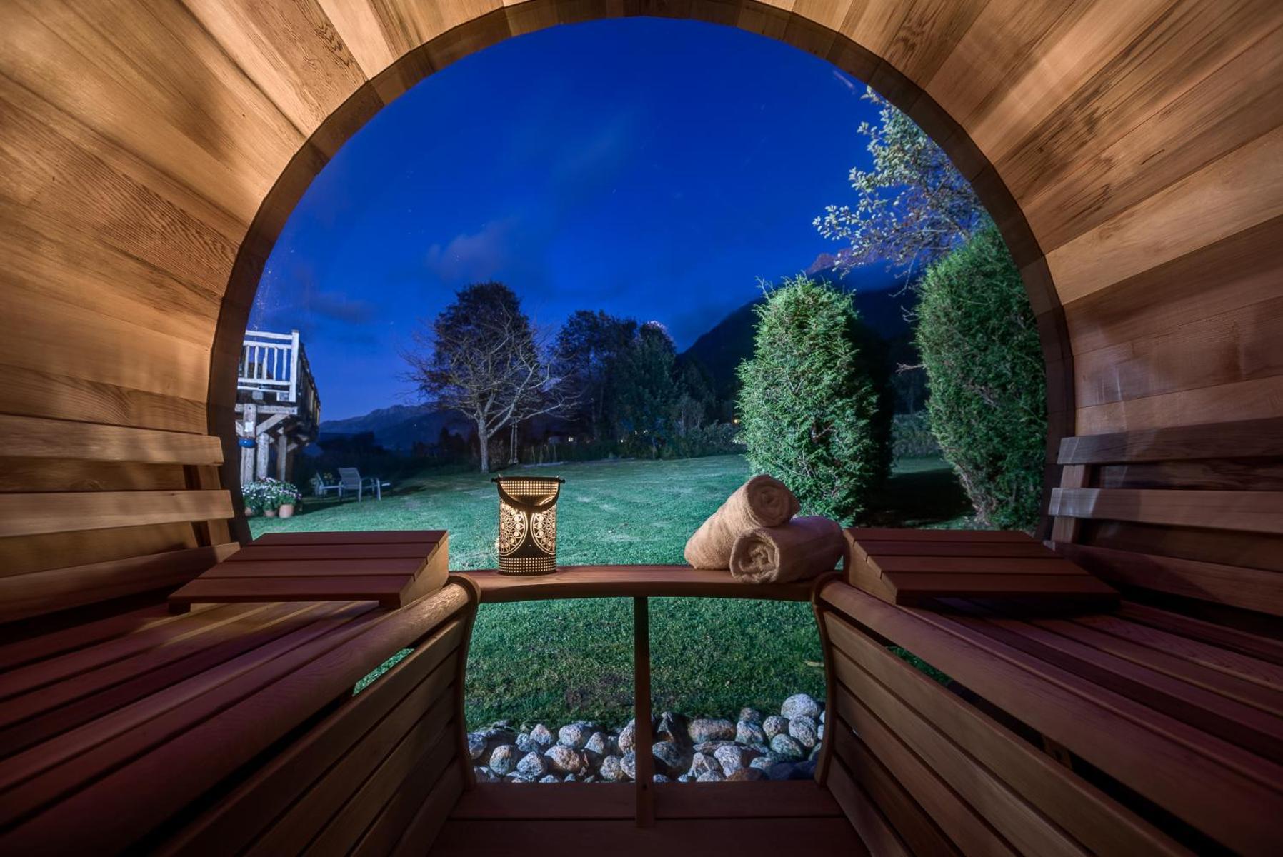 Tiki Lodge - Hot Tub & Sauna Chamonix Exterior photo